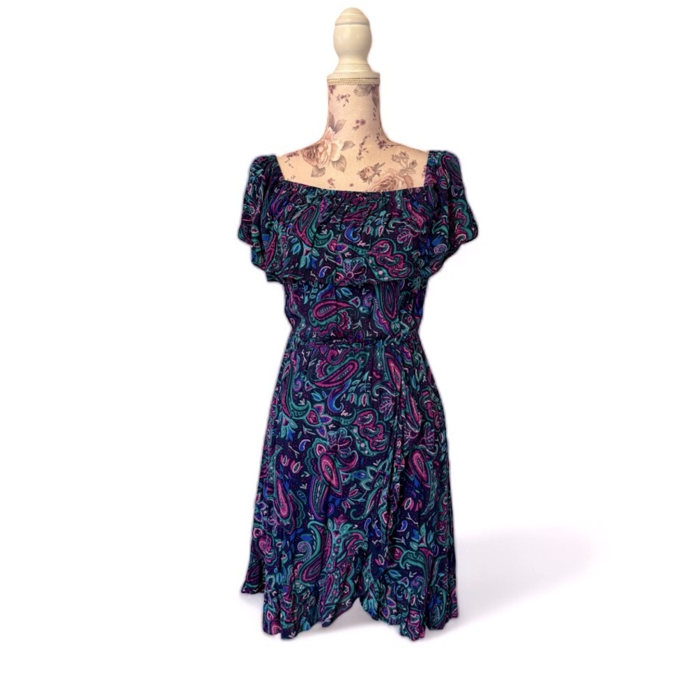 Vintage Ruffle Paisley Print Dress